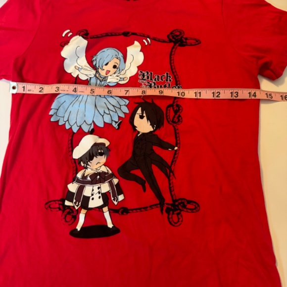 Red Black Butler Graphic T-shirt Size: Small EUG - Picture 4 of 6
